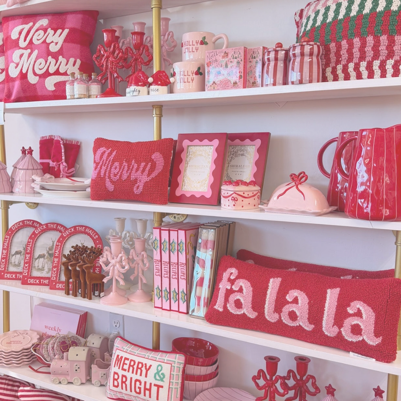 HOLIDAY DECOR
