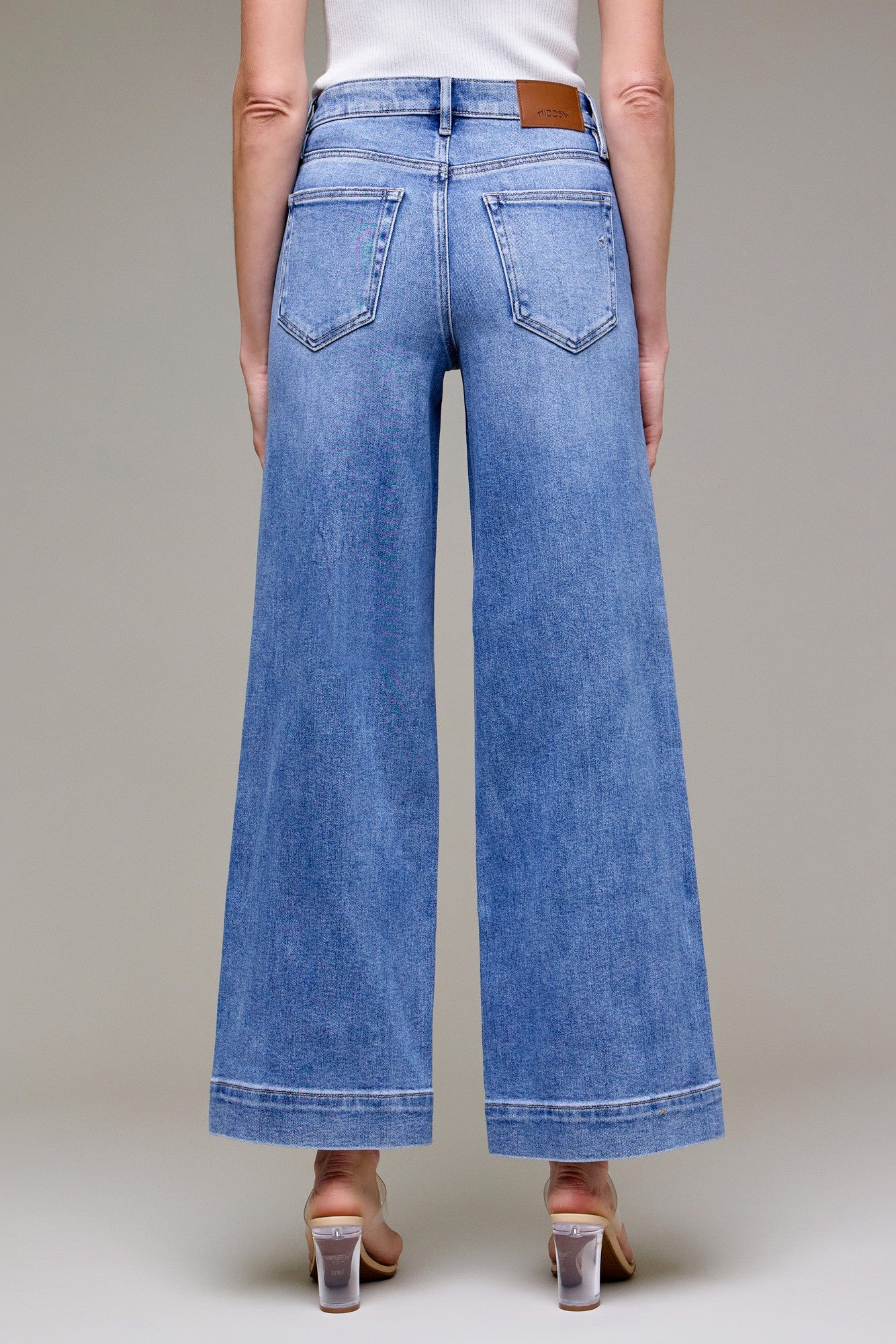 Nori High Waist Pocket Jeans