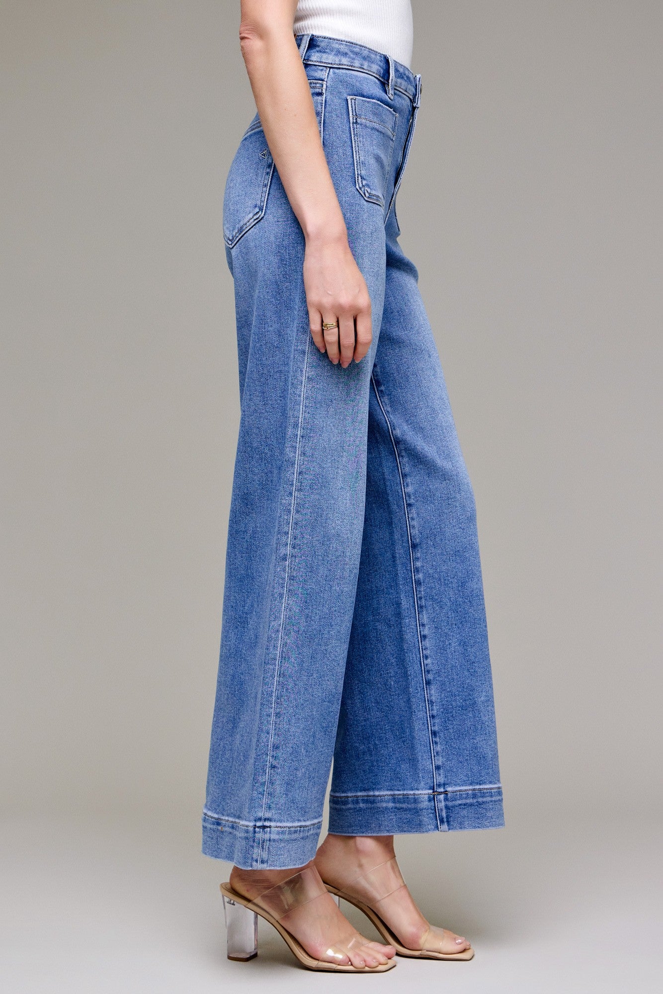Nori High Waist Pocket Jeans