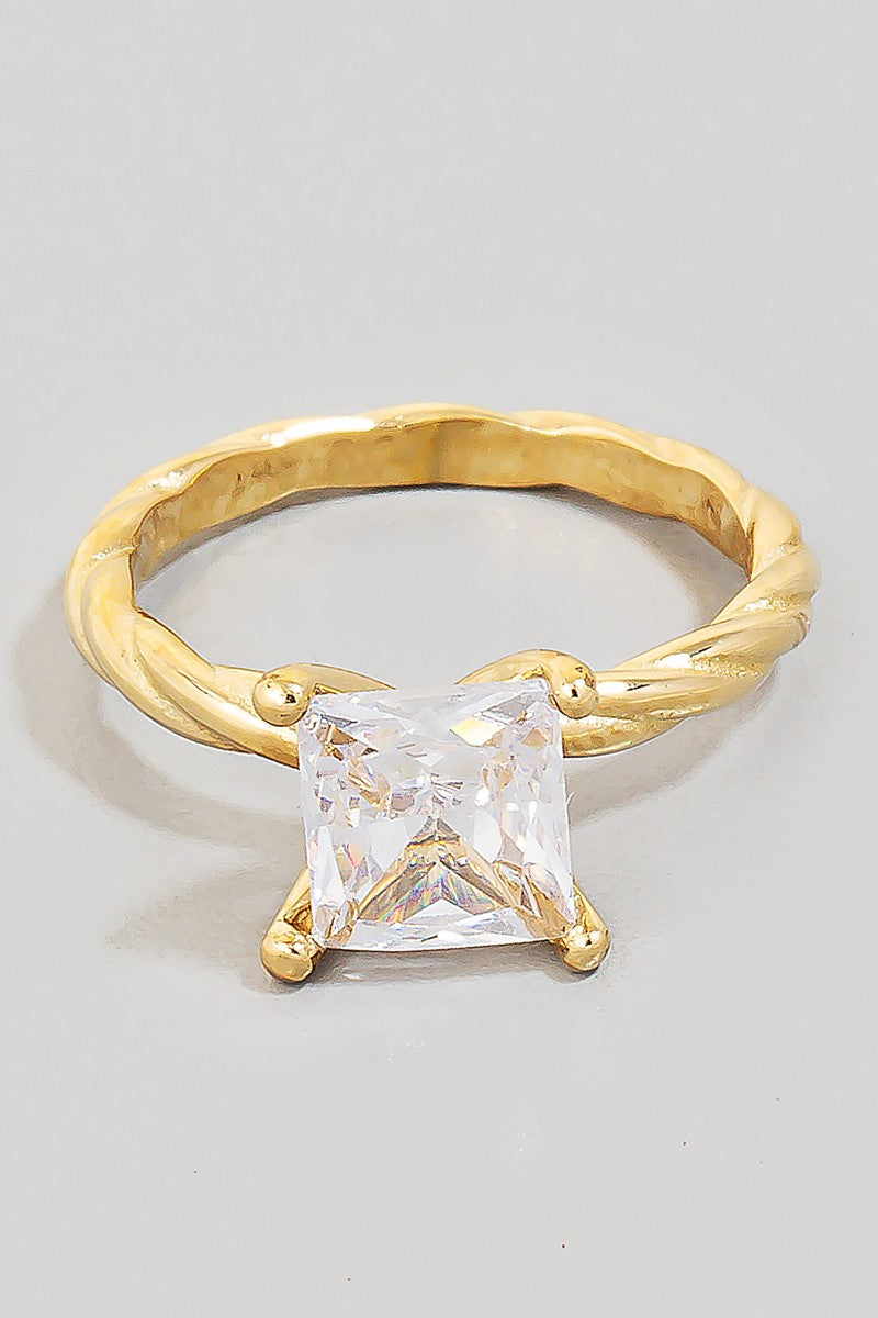 Big Rhinestone Ring