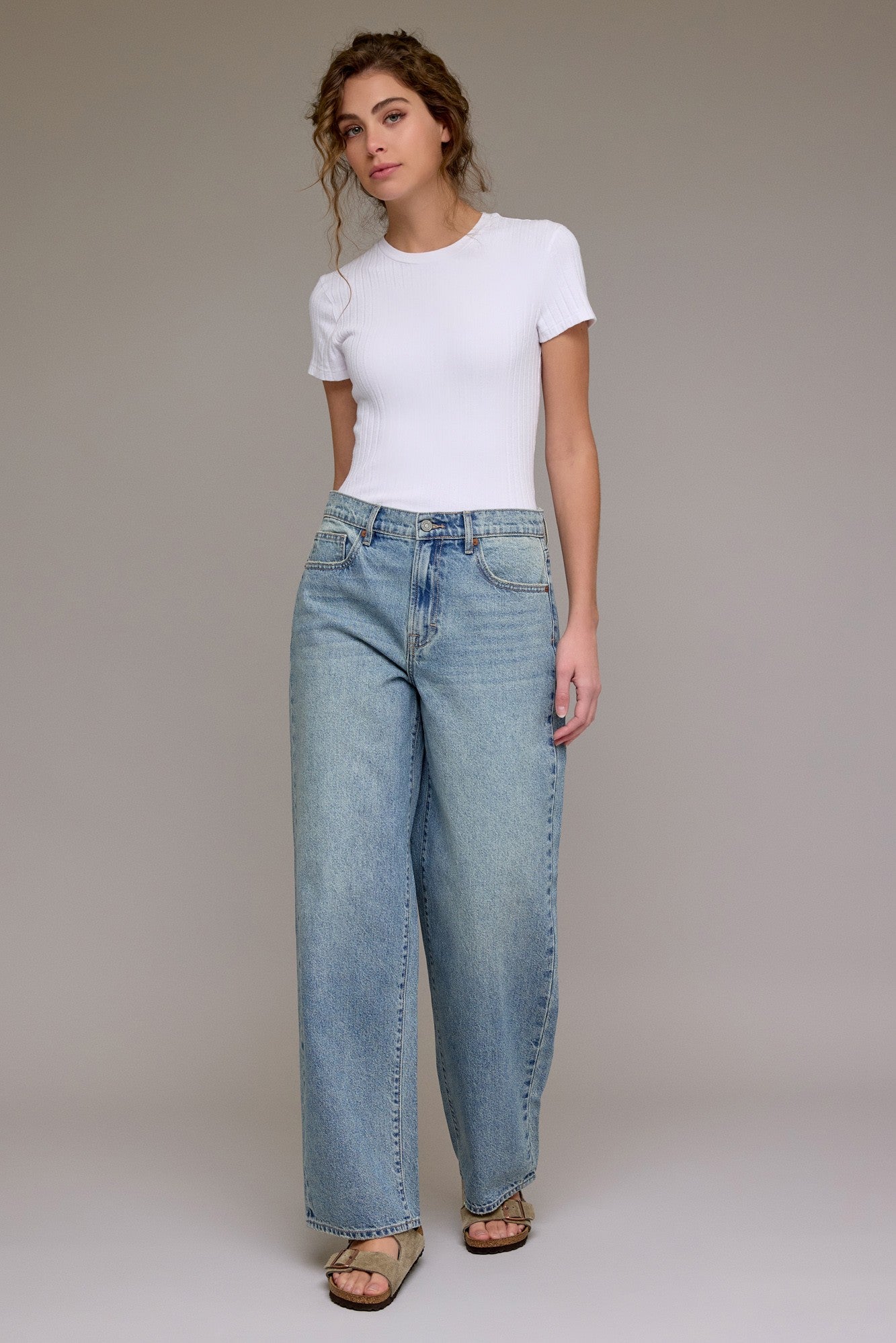 Vintage Wash Baggy Jeans