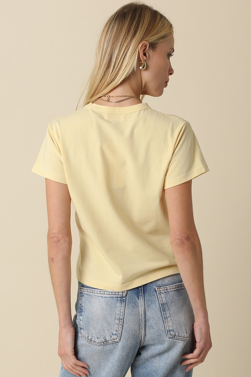 Everyday Basic Tee Butter - Clothe Boutique