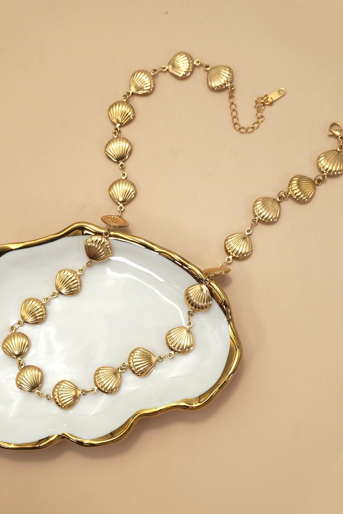 Seashell Necklace - Clothe Boutique
