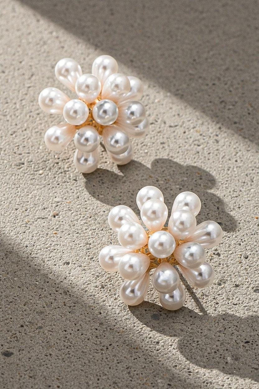 Daisy Pearl Studs