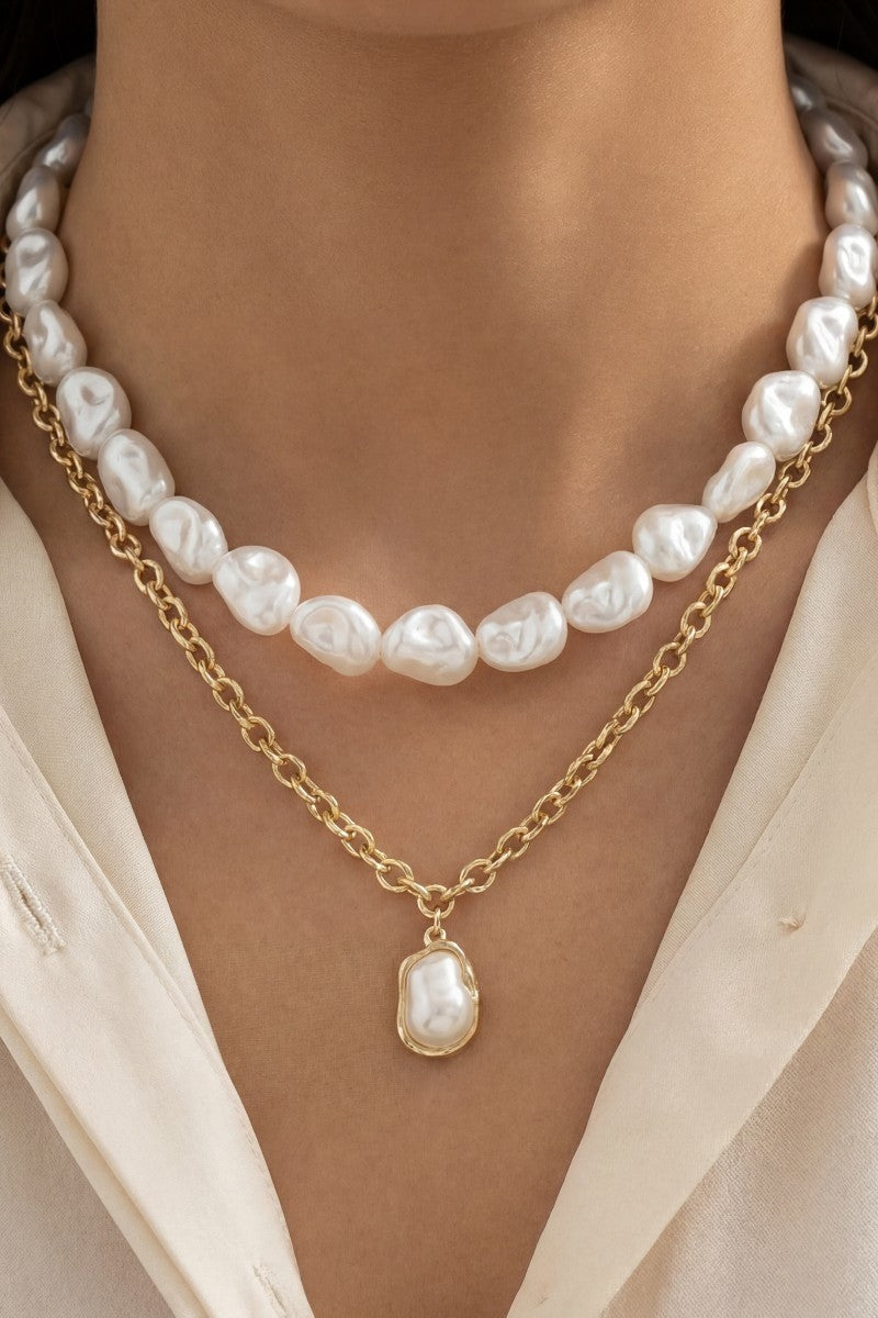 Pearl & Chain Necklace
