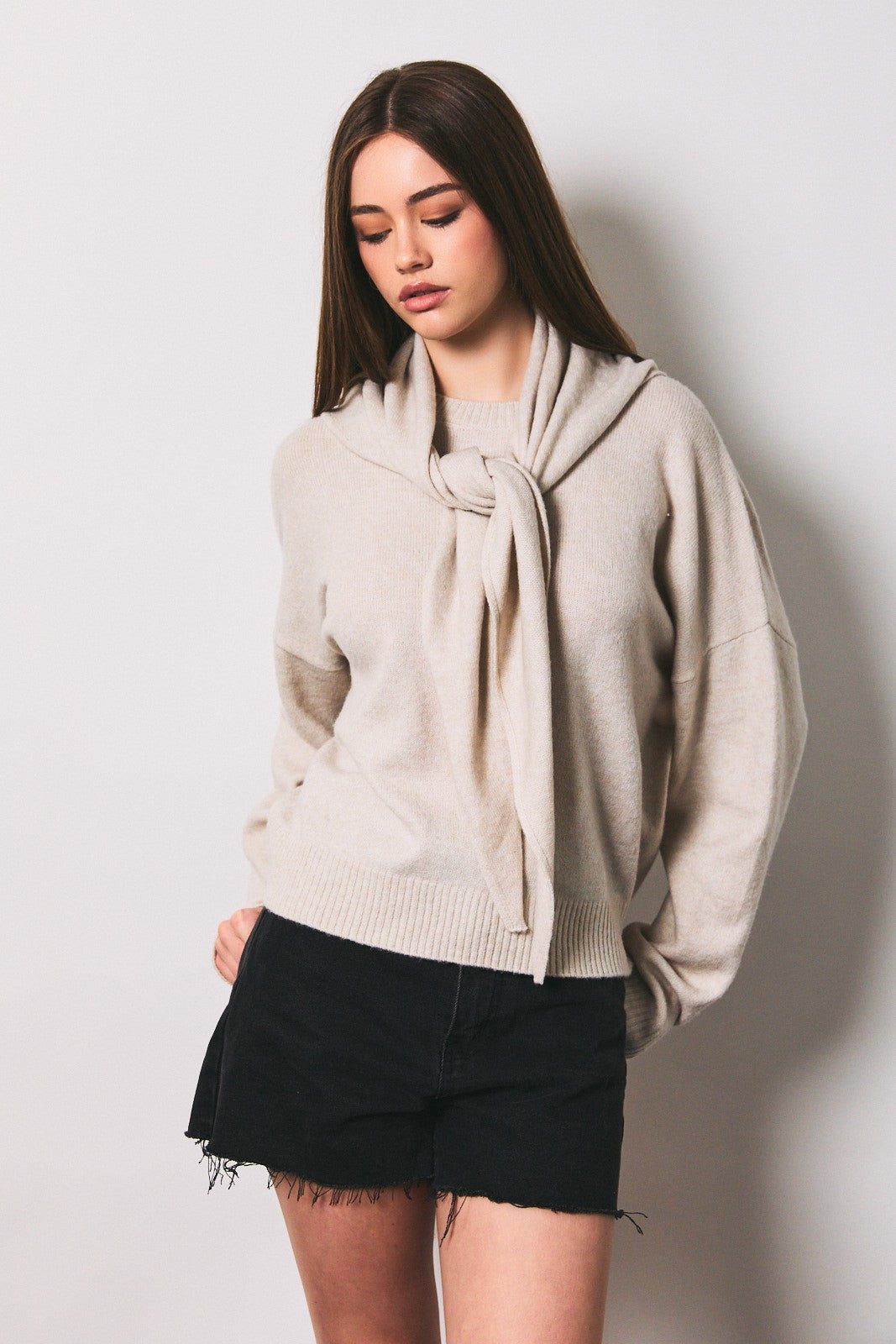 Crewneck Sweater w/ Scarf