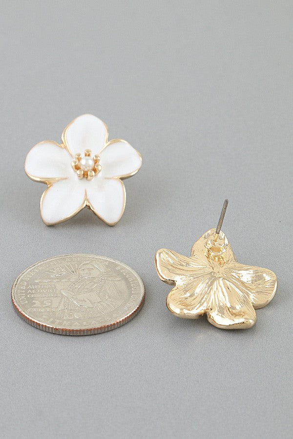 Flower Studs White