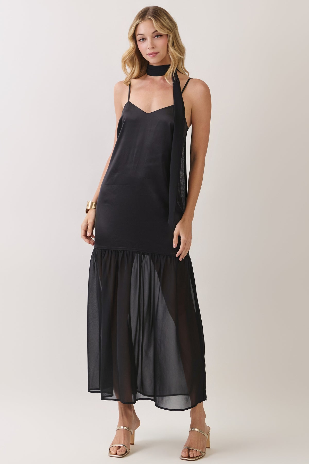 Chiffon Tiered Maxi w/ Scarf Black