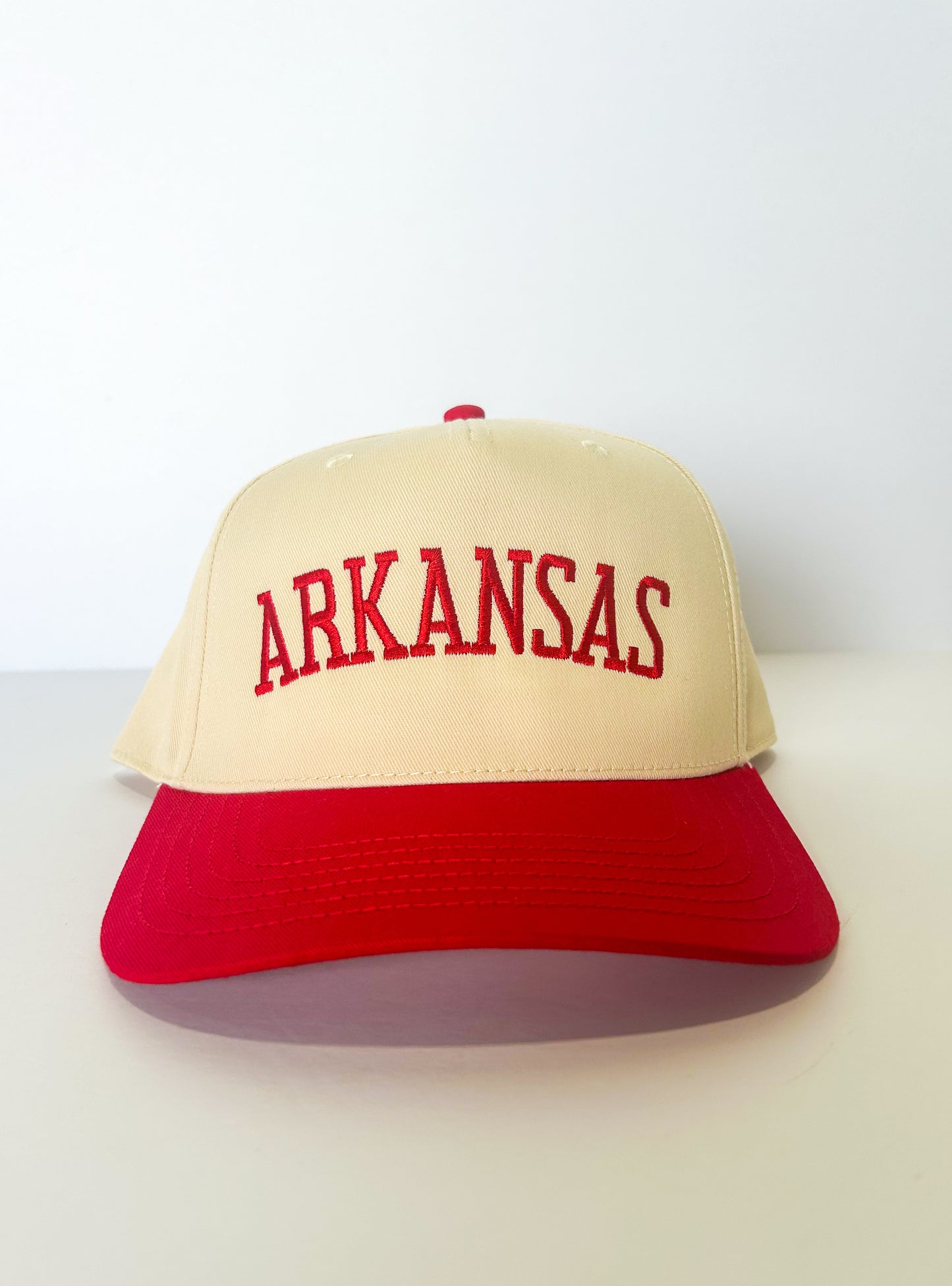 Arkansas Vintage Trucker Cream/Red