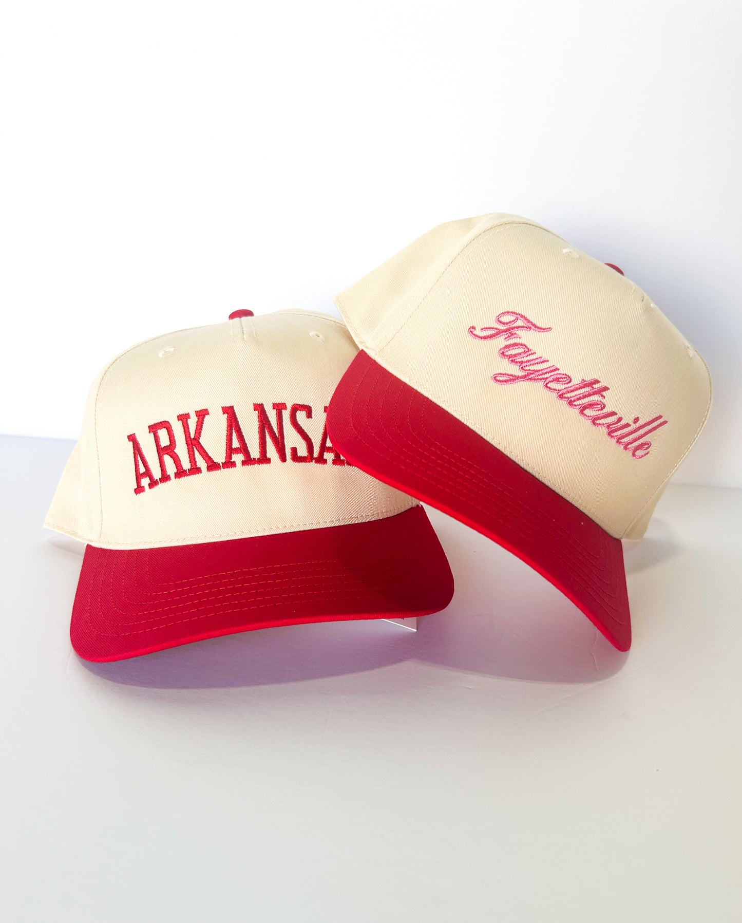 Arkansas Vintage Trucker Cream/Red