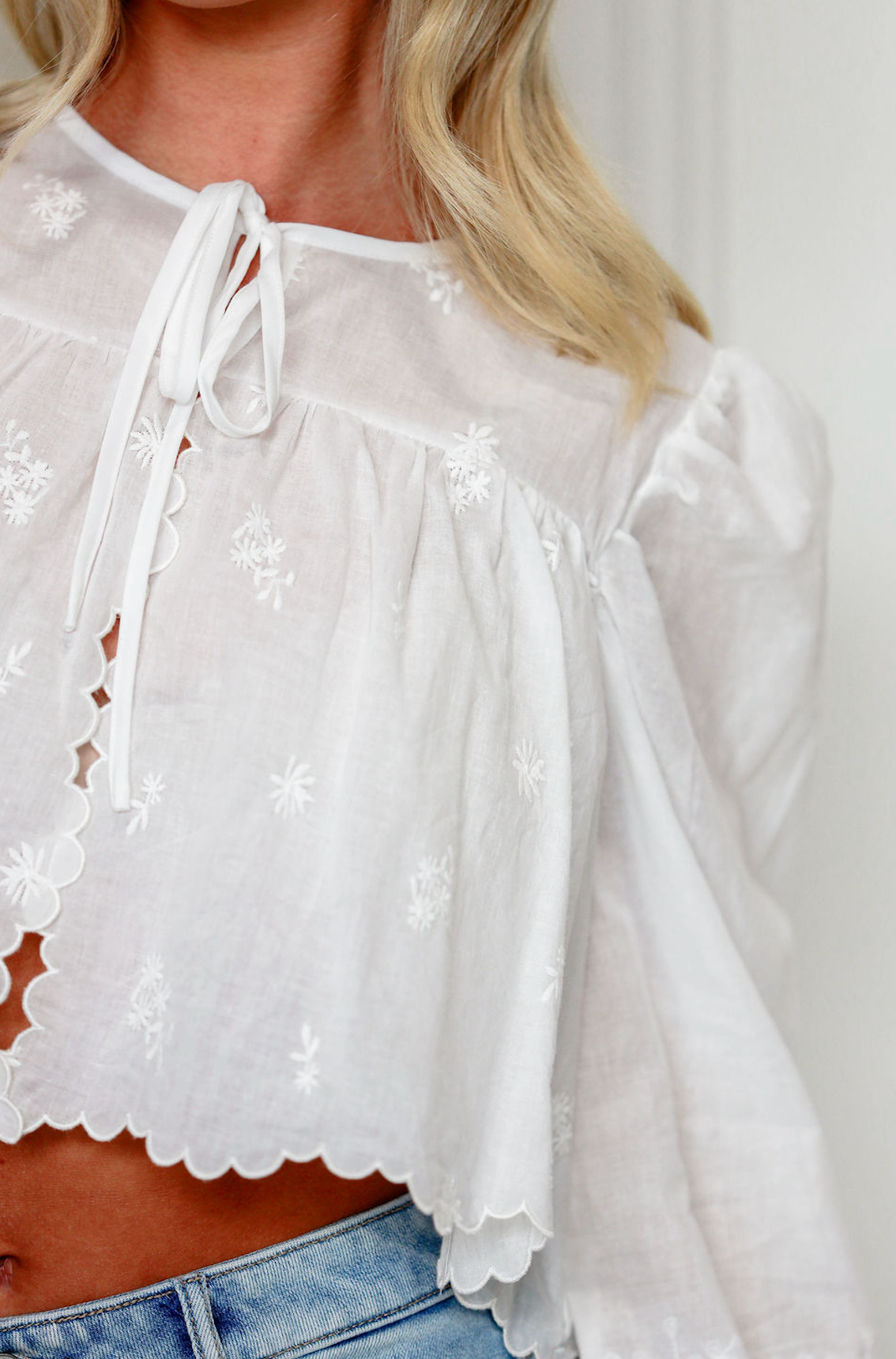 Cecilia Scallop Hem Blouse