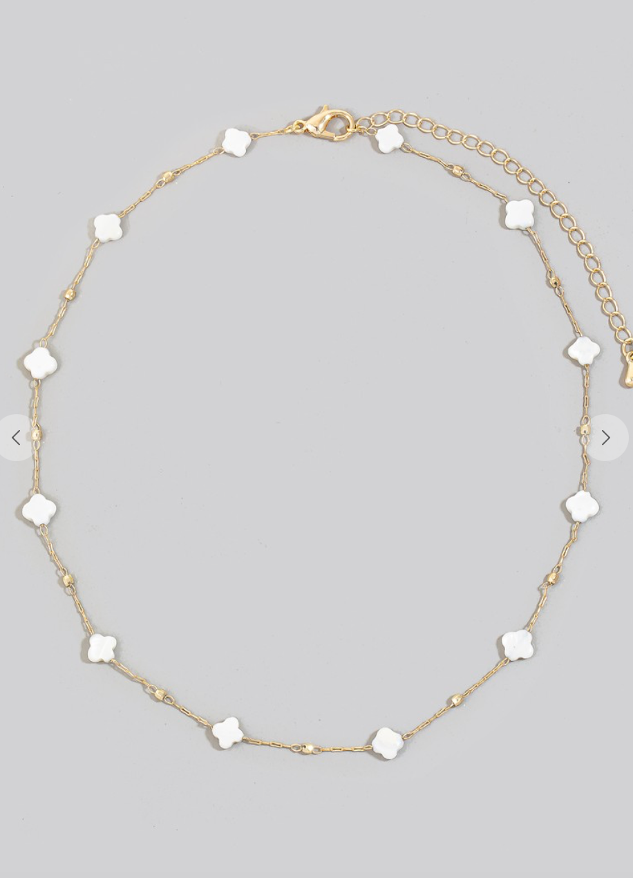 Clover Station Chain