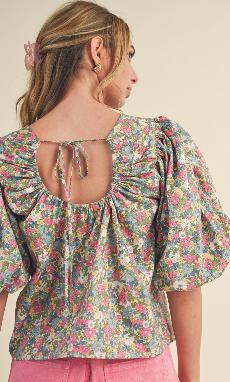 Floral Open Back Puff Sleeve Top