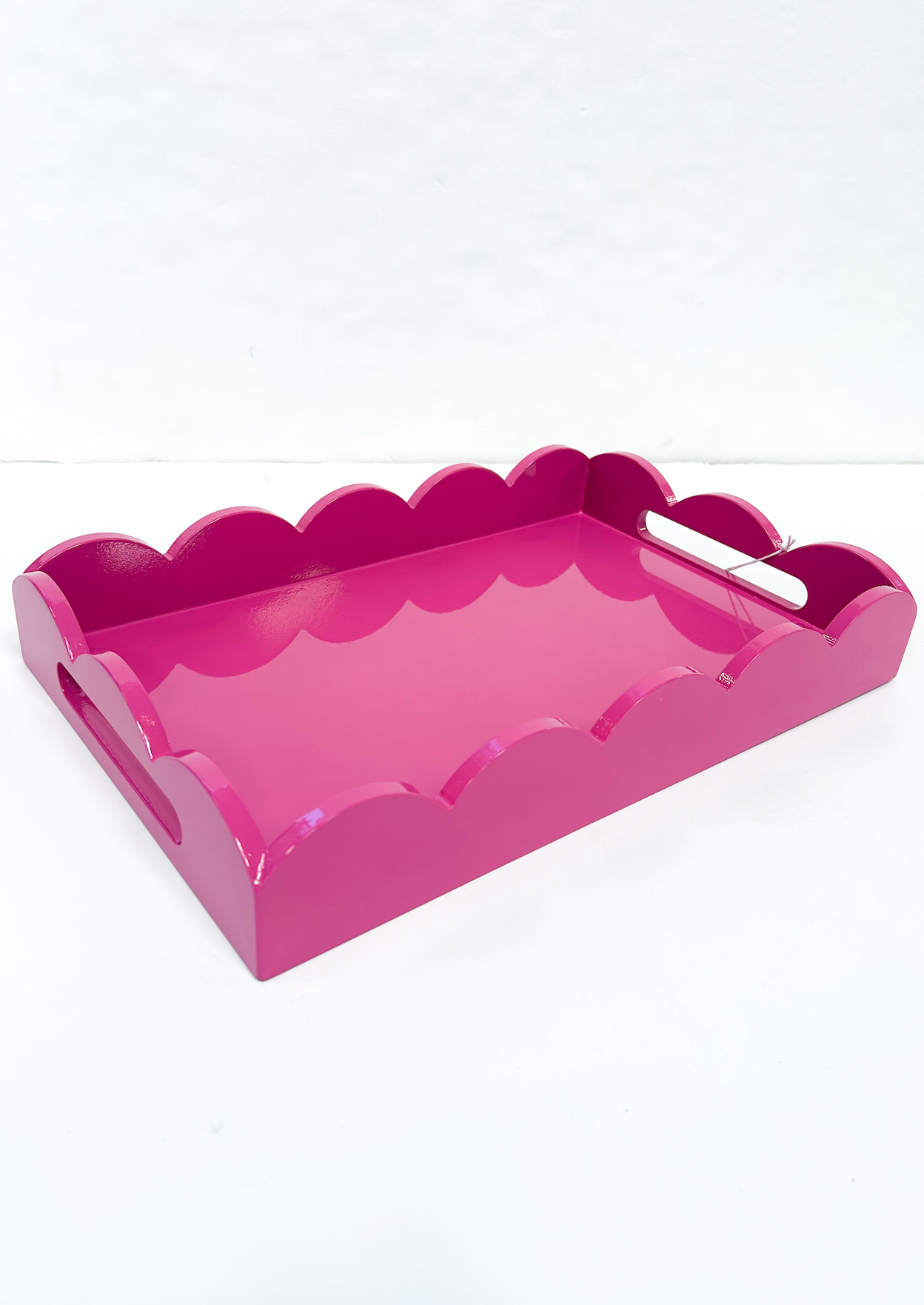 Fuchsia Scallop Tray