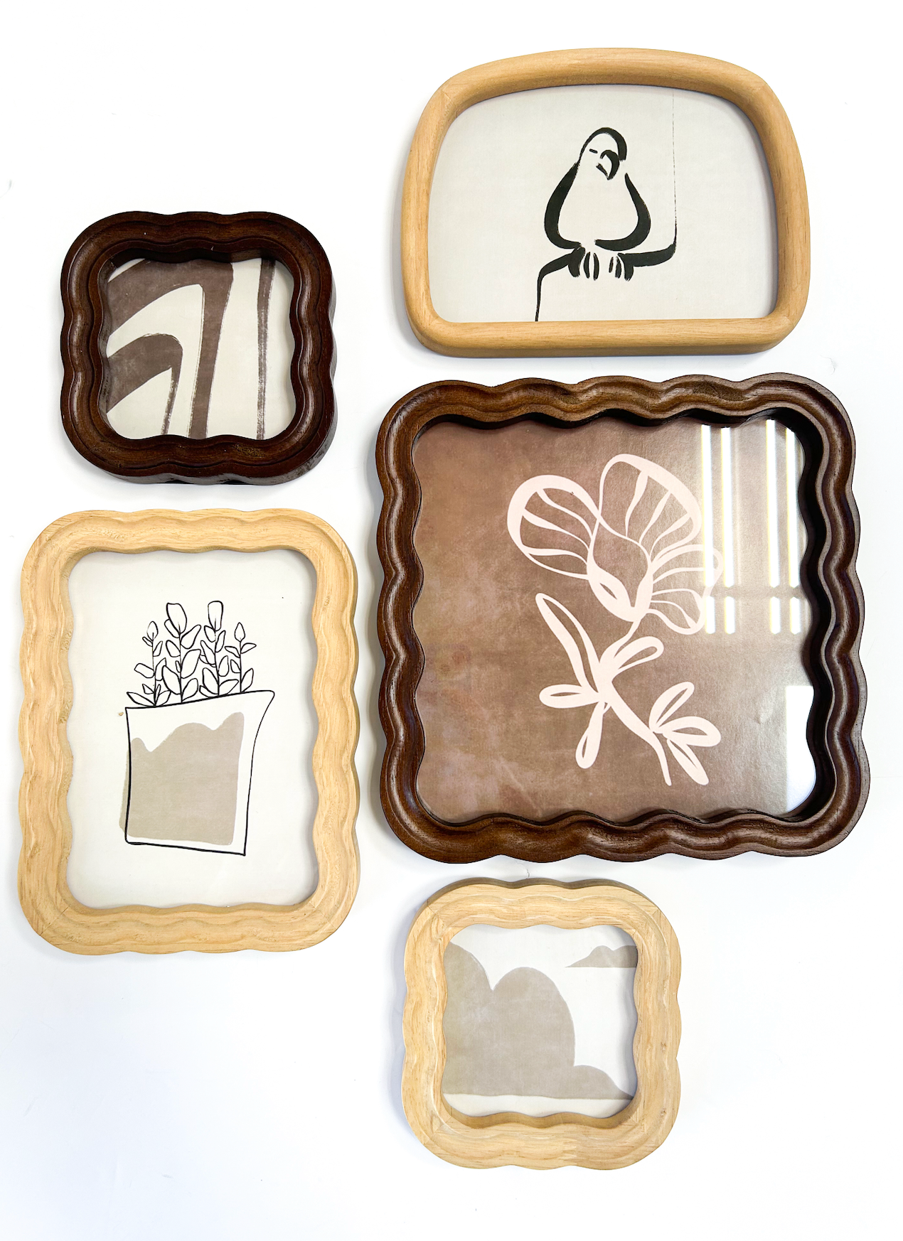 Scallop Light Wood Frame