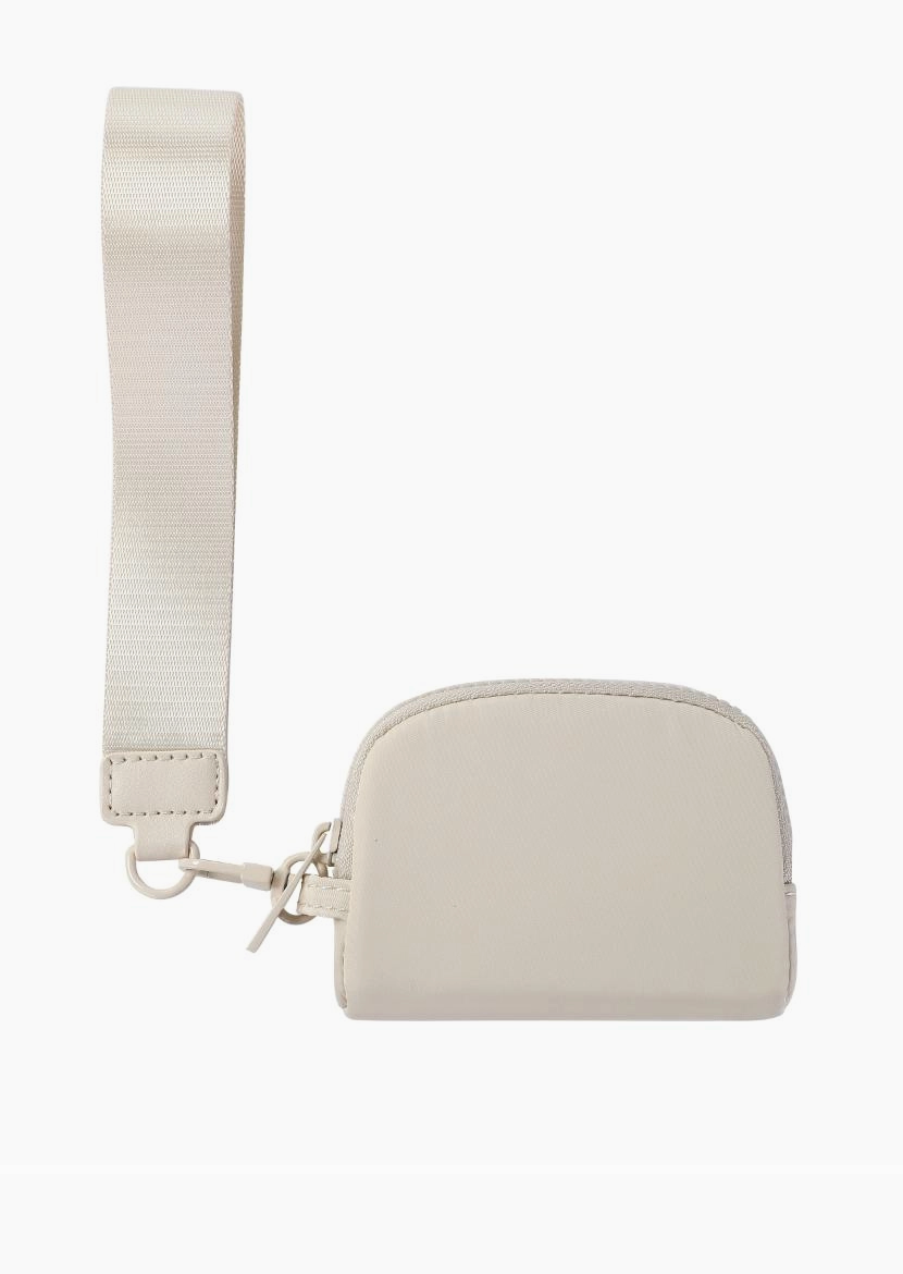 Link & Carry Wristlet Ivory