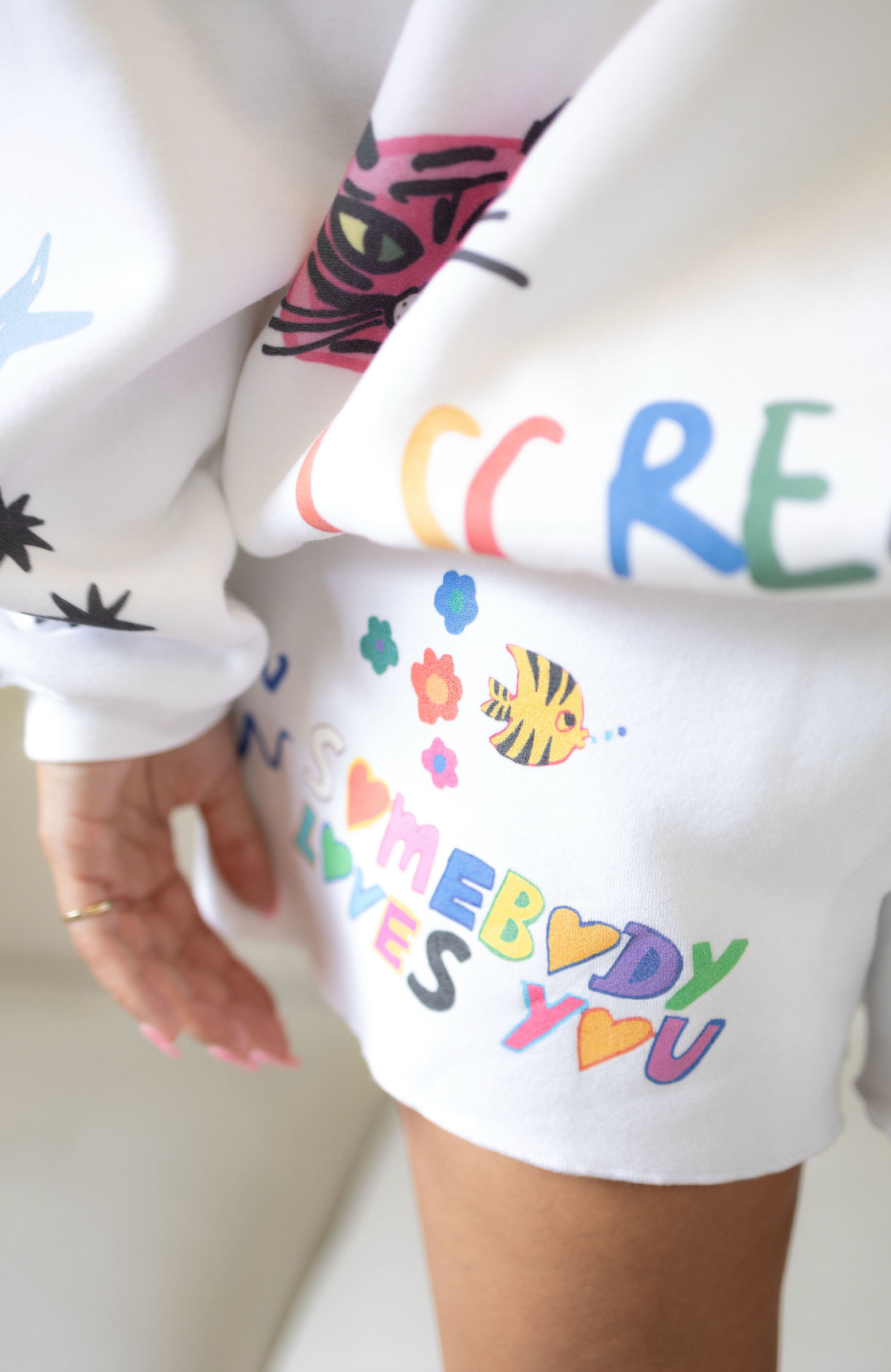 Somebody Loves You Sweatshort