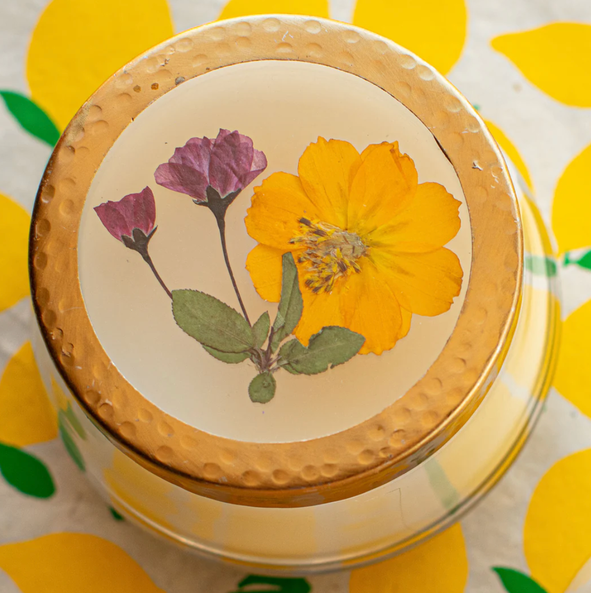 Lemon Blossom & Lychee Pressed Floral Candle - M