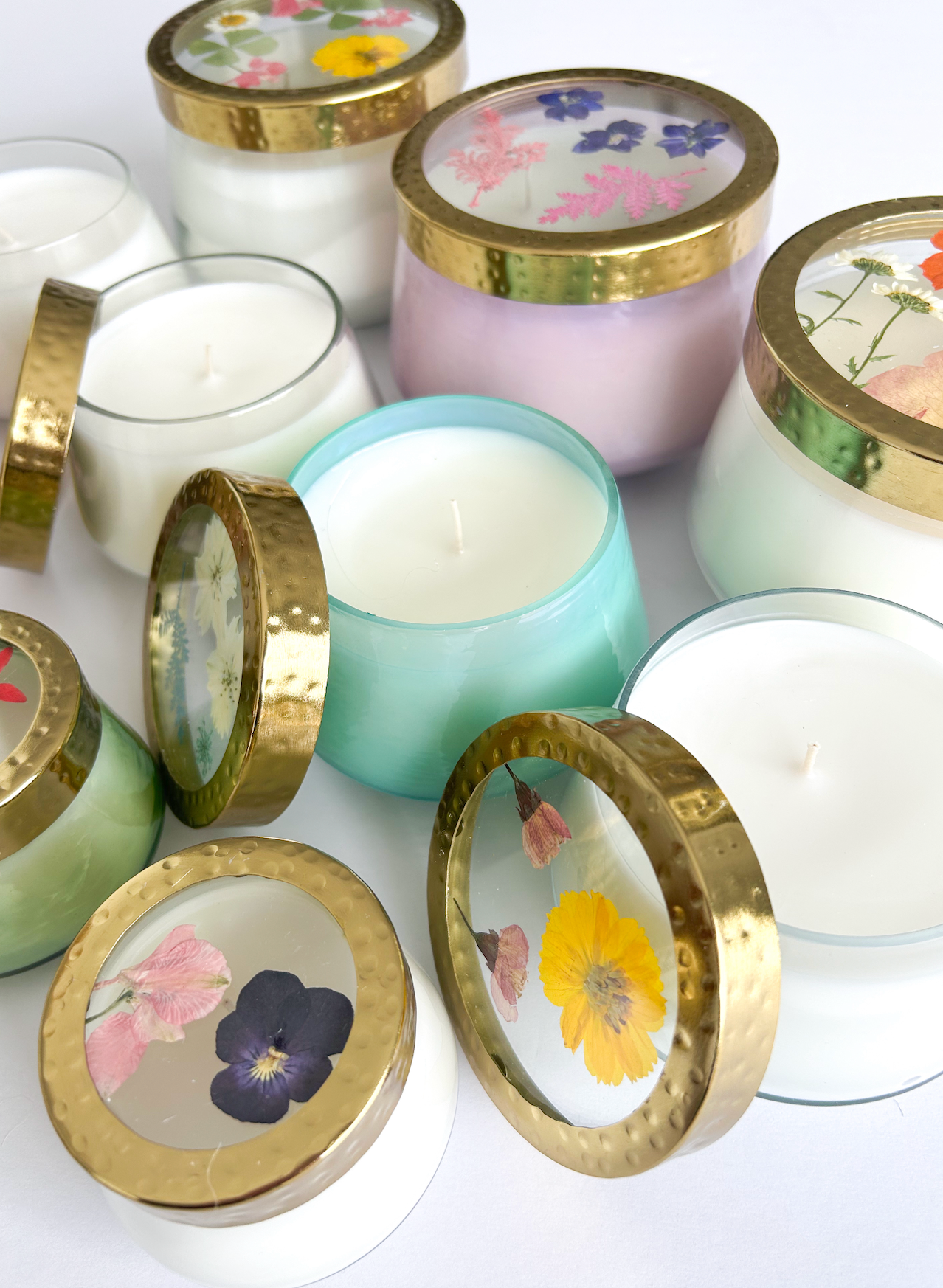 Lemon Blossom & Lychee Pressed Floral Candle - M