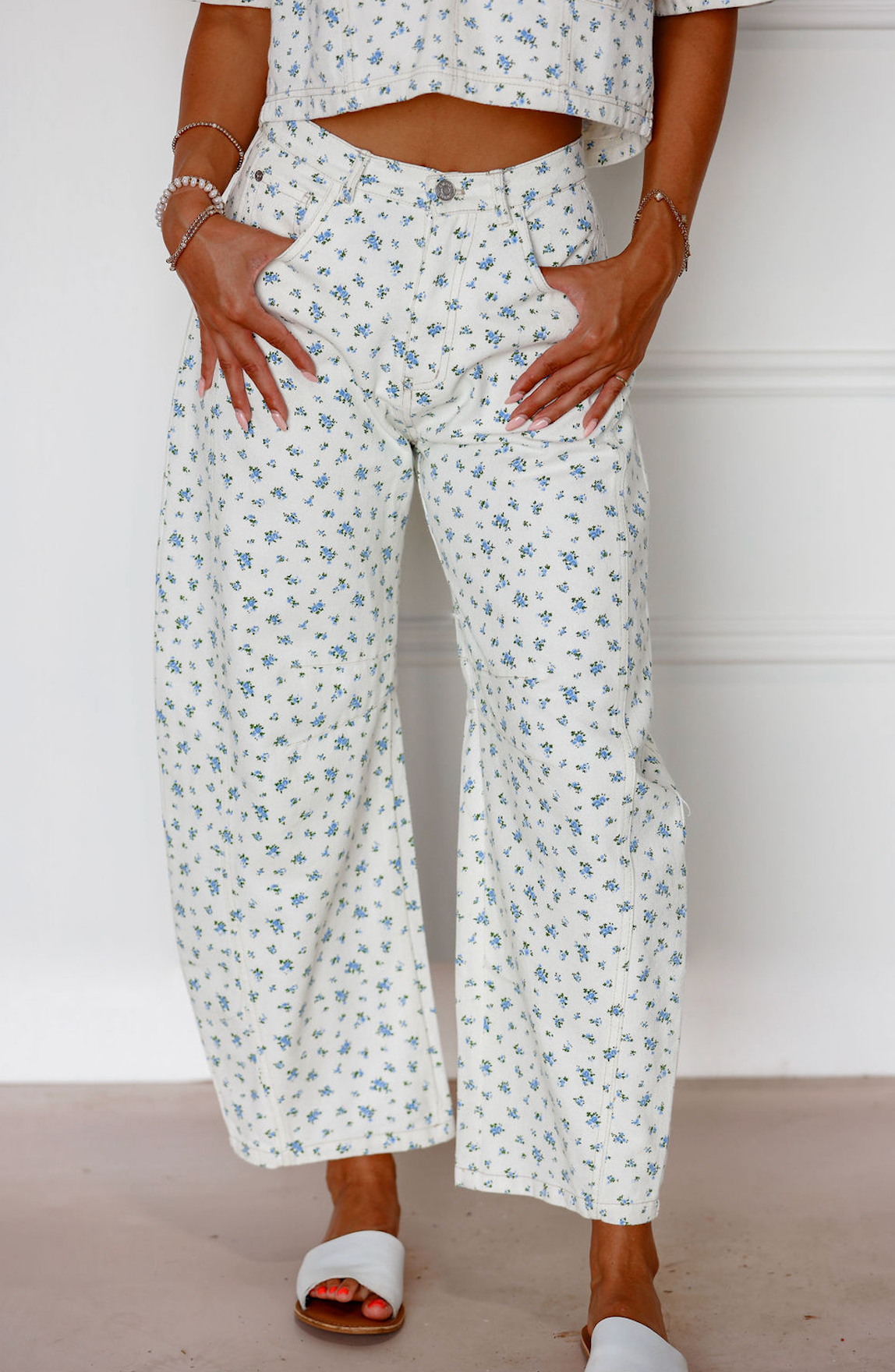 Ella Floral Barrel Jeans