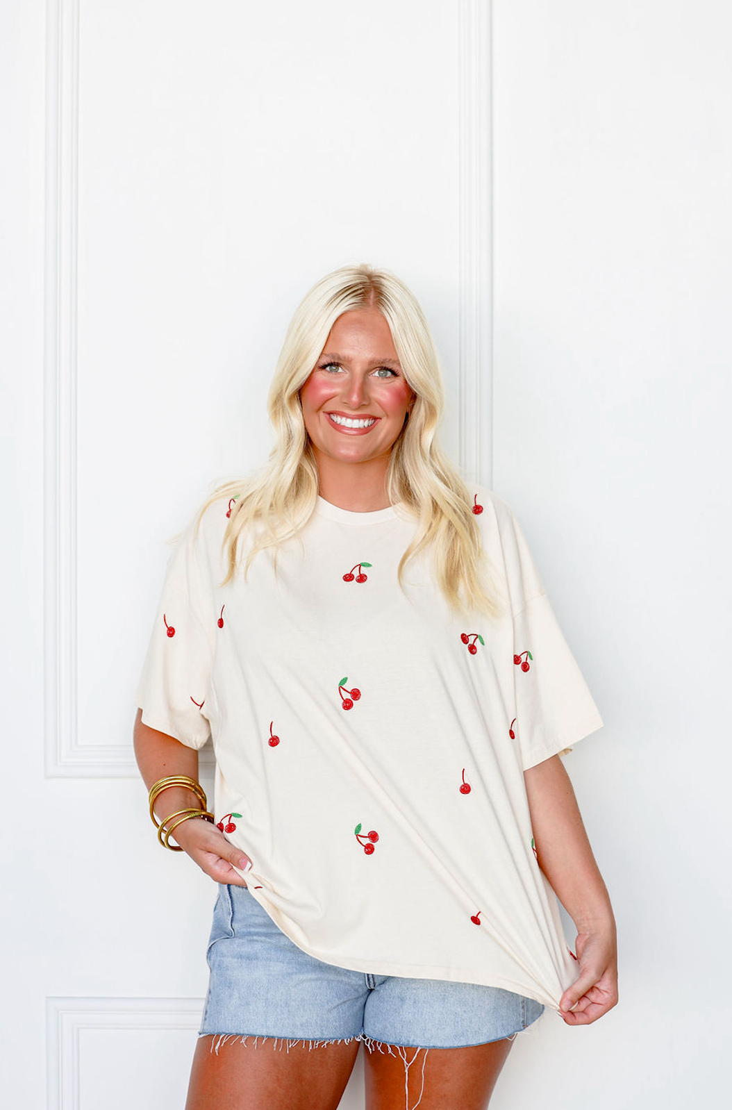 Cherry Embroidery T-shirt