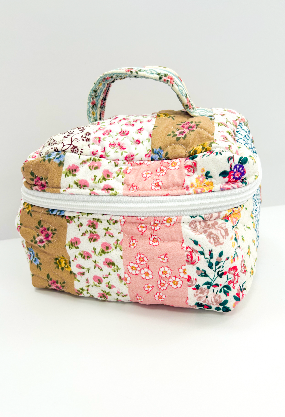 Paige Patchwork Quilted Travel Case