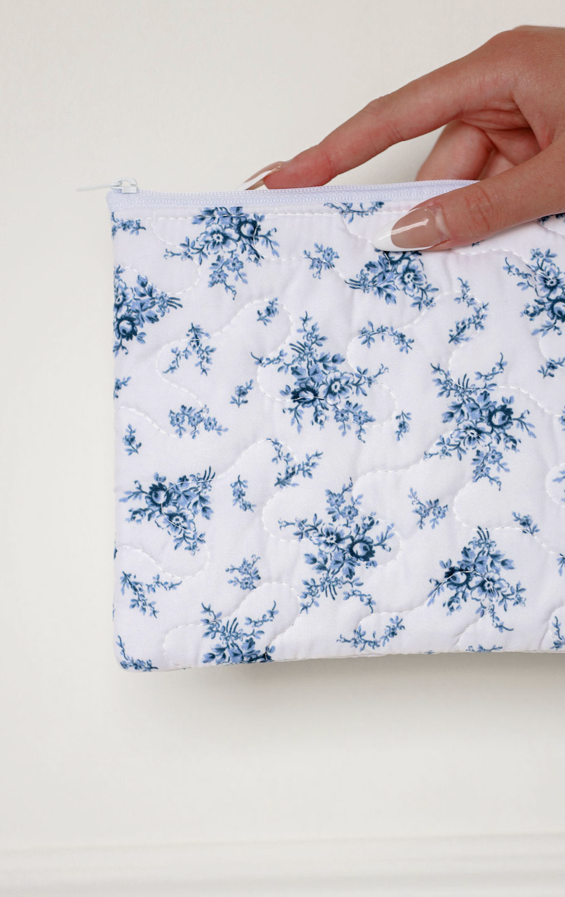 Picnic Navy Floral Quilted Makeup Bag