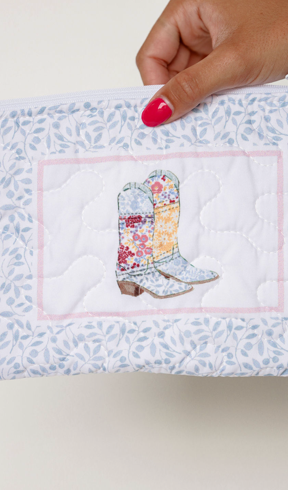 Daisy Boots Quilted Makeup Bag