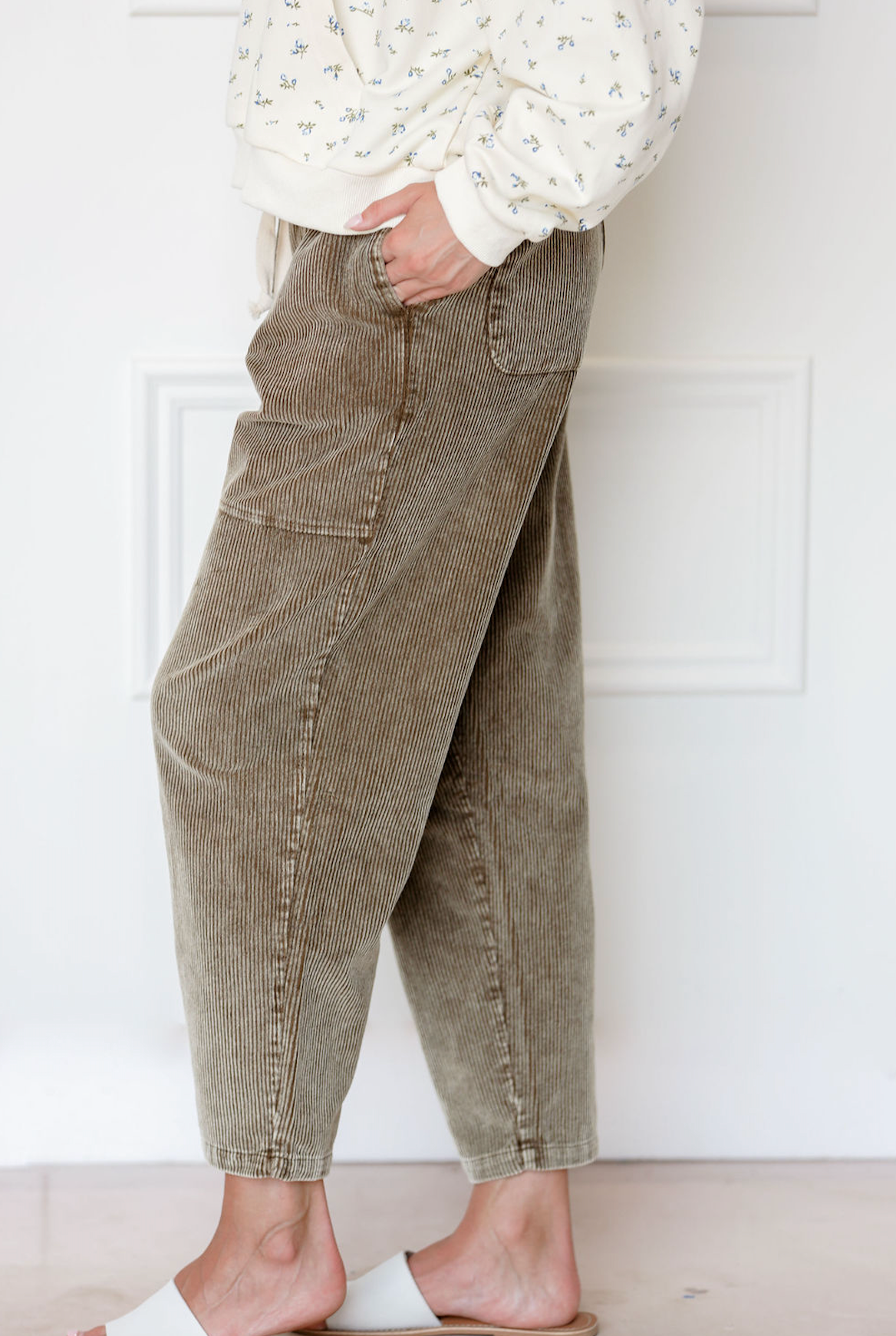 Olivia Corduroy Pants