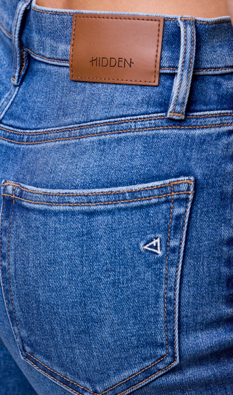 Logan Cuffed Dad Jeans