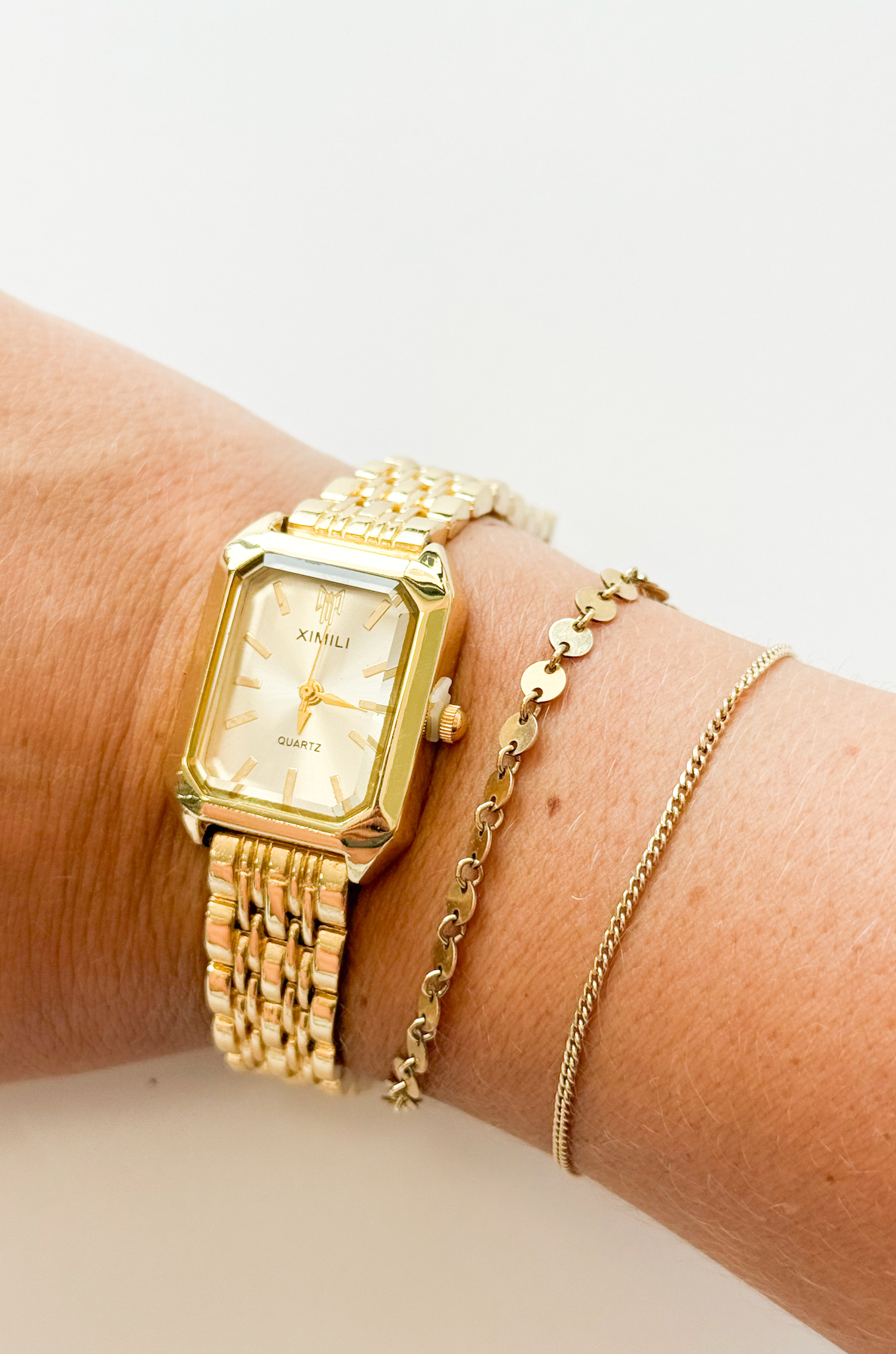 Time is Precious Watch Gold/White