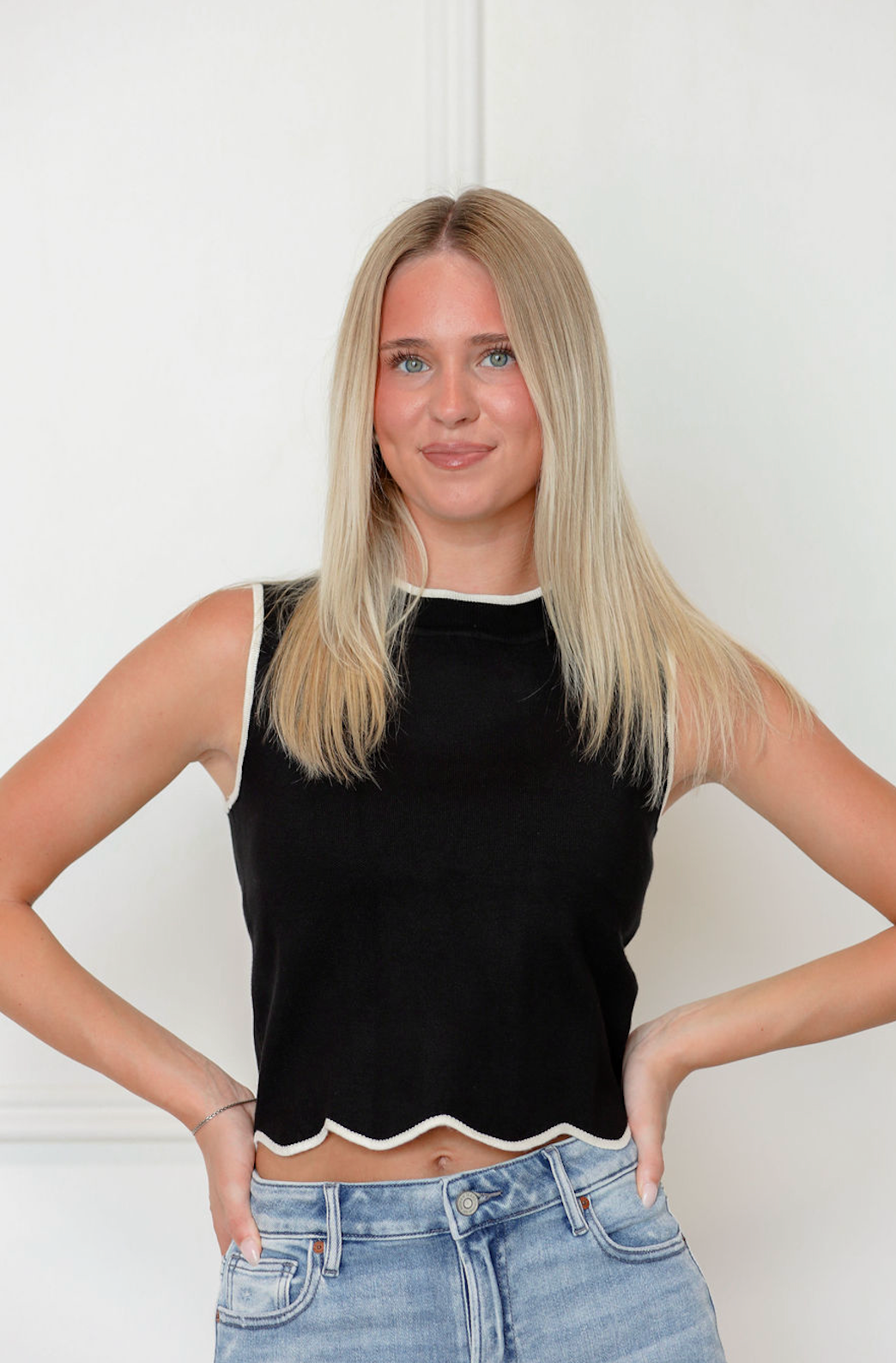 Scallop Hem Knit Top