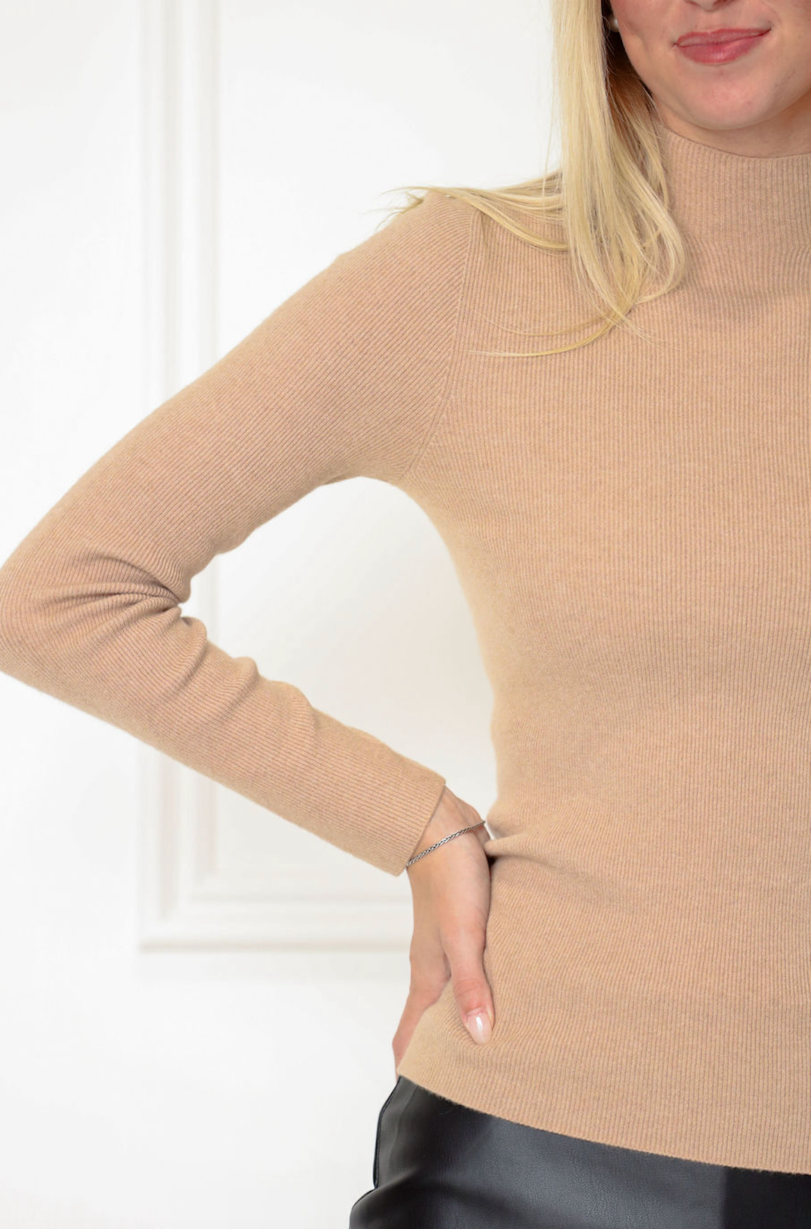 Long Sleeve Layering Turtleneck Latte