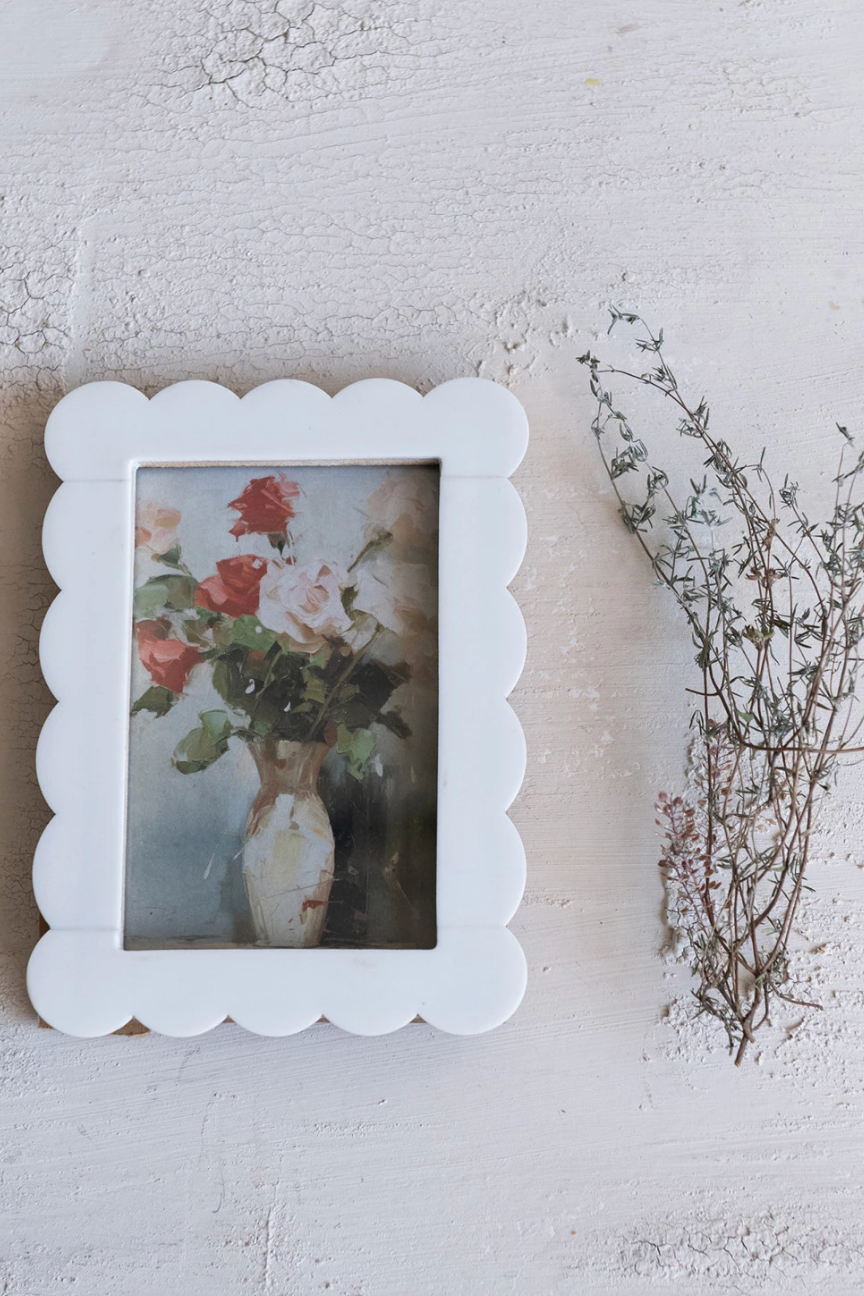 White Scallop Frame