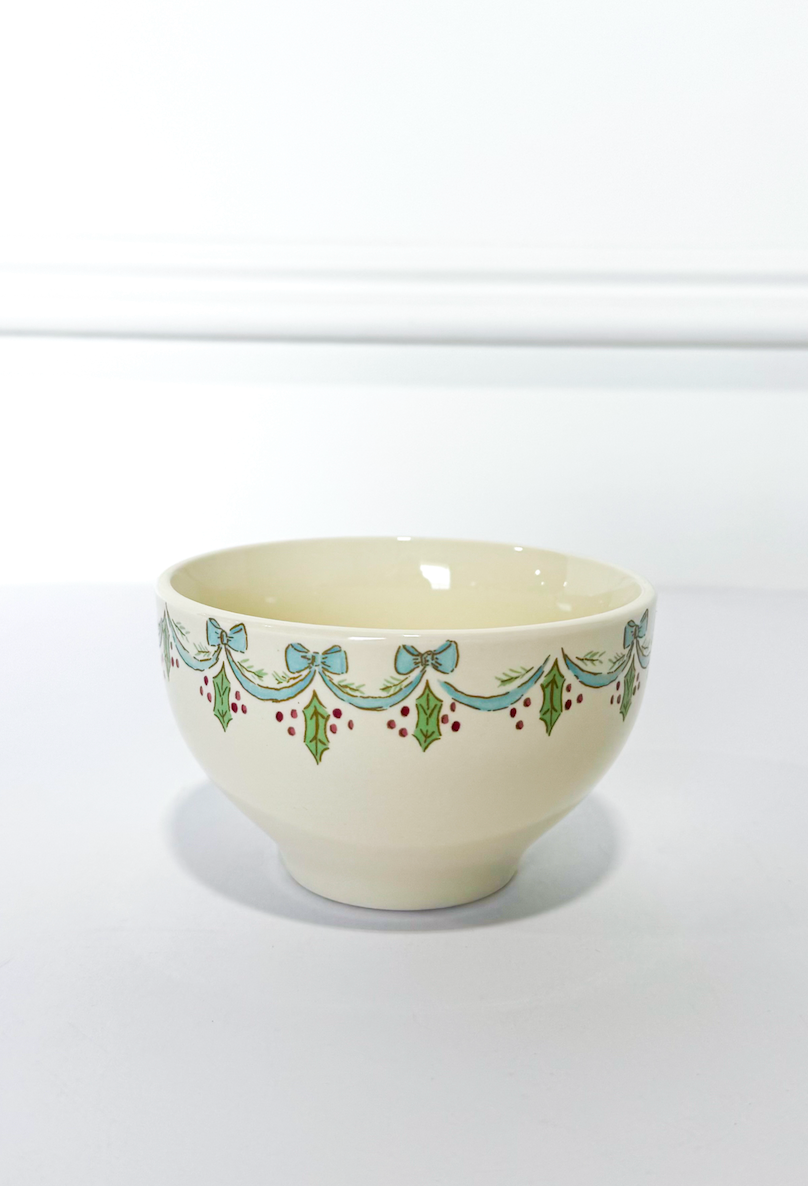 Stoneware Bowl w/ Bow
