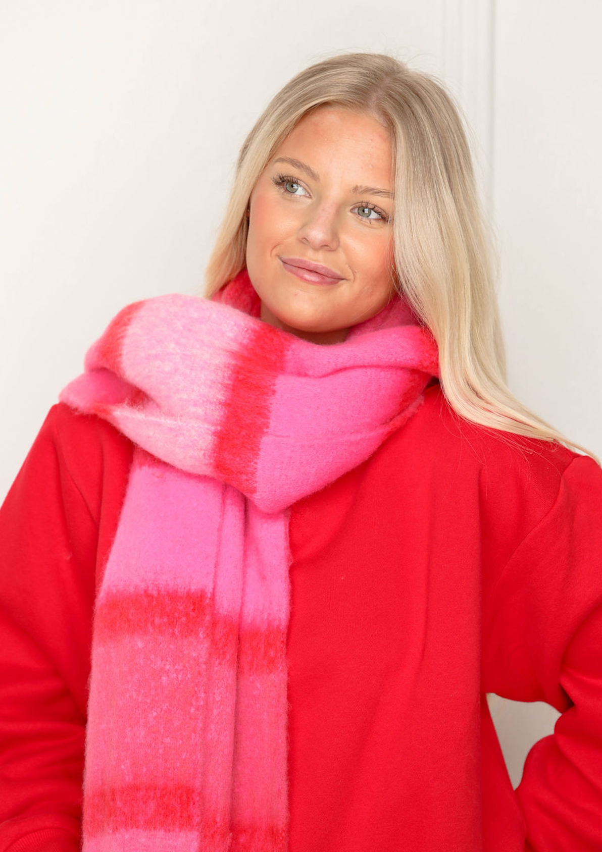 Amelia Scarf Red