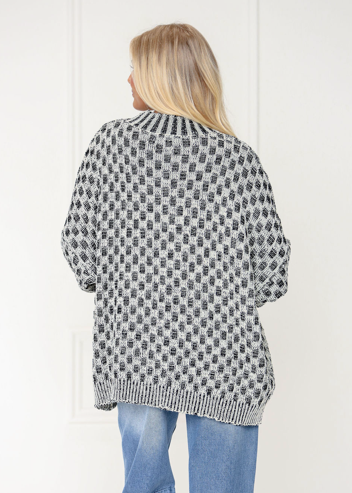 Oversized Mock Checker Sweater Black