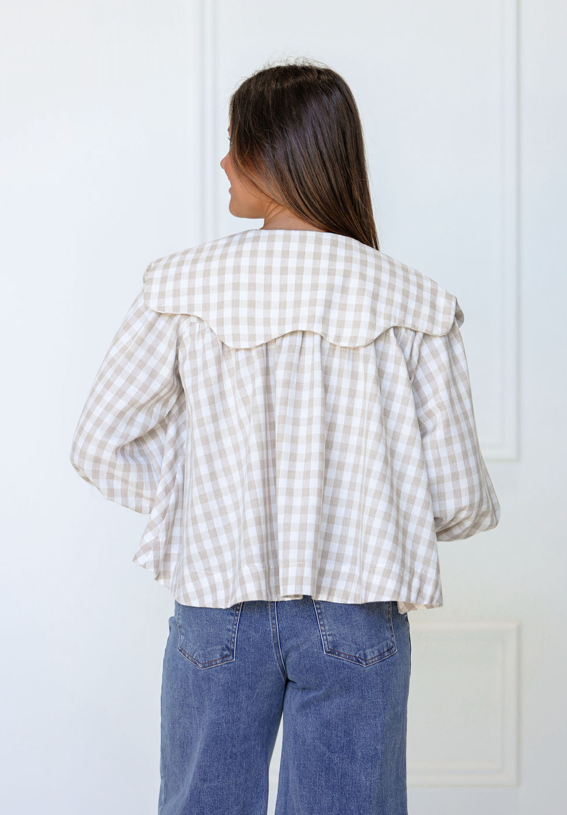 Gingham Scallop Collar Blouse