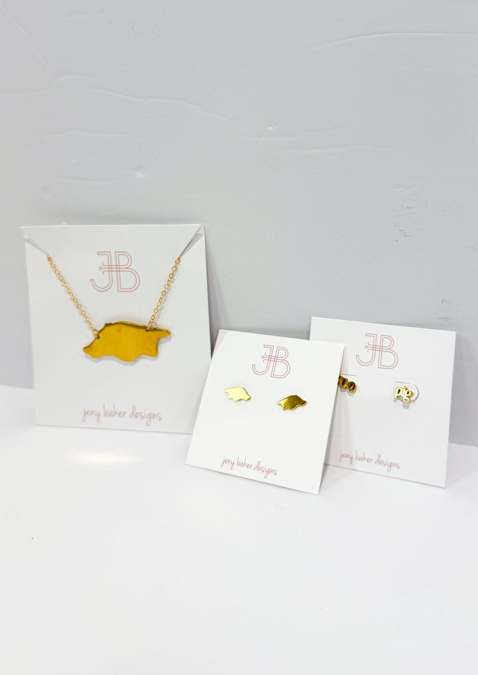 Hog Pendant Necklace - Clothe Boutique