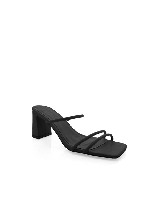Isoka Billini Heels Black