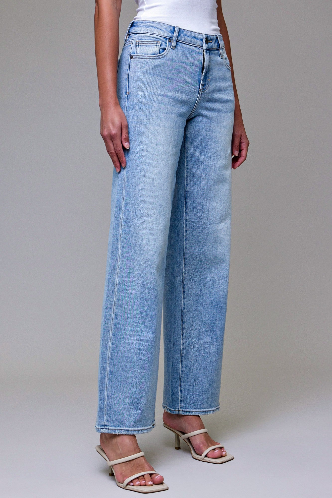 Clean Hem Dad Jeans Light Wash - Clothe Boutique