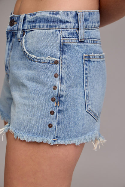 Rivet Relaxed Shorts - Clothe Boutique