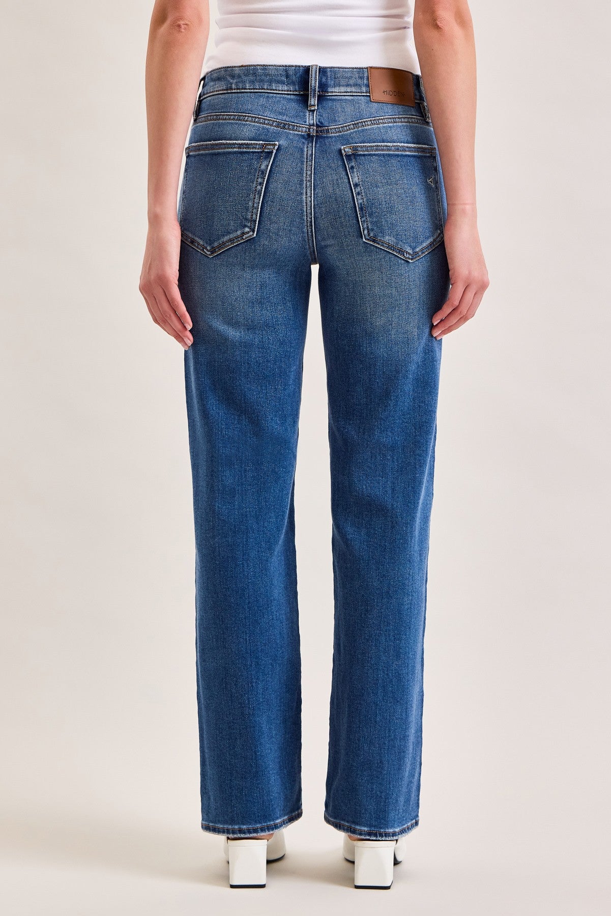 High Rise Classic Straight Jeans - Clothe Boutique