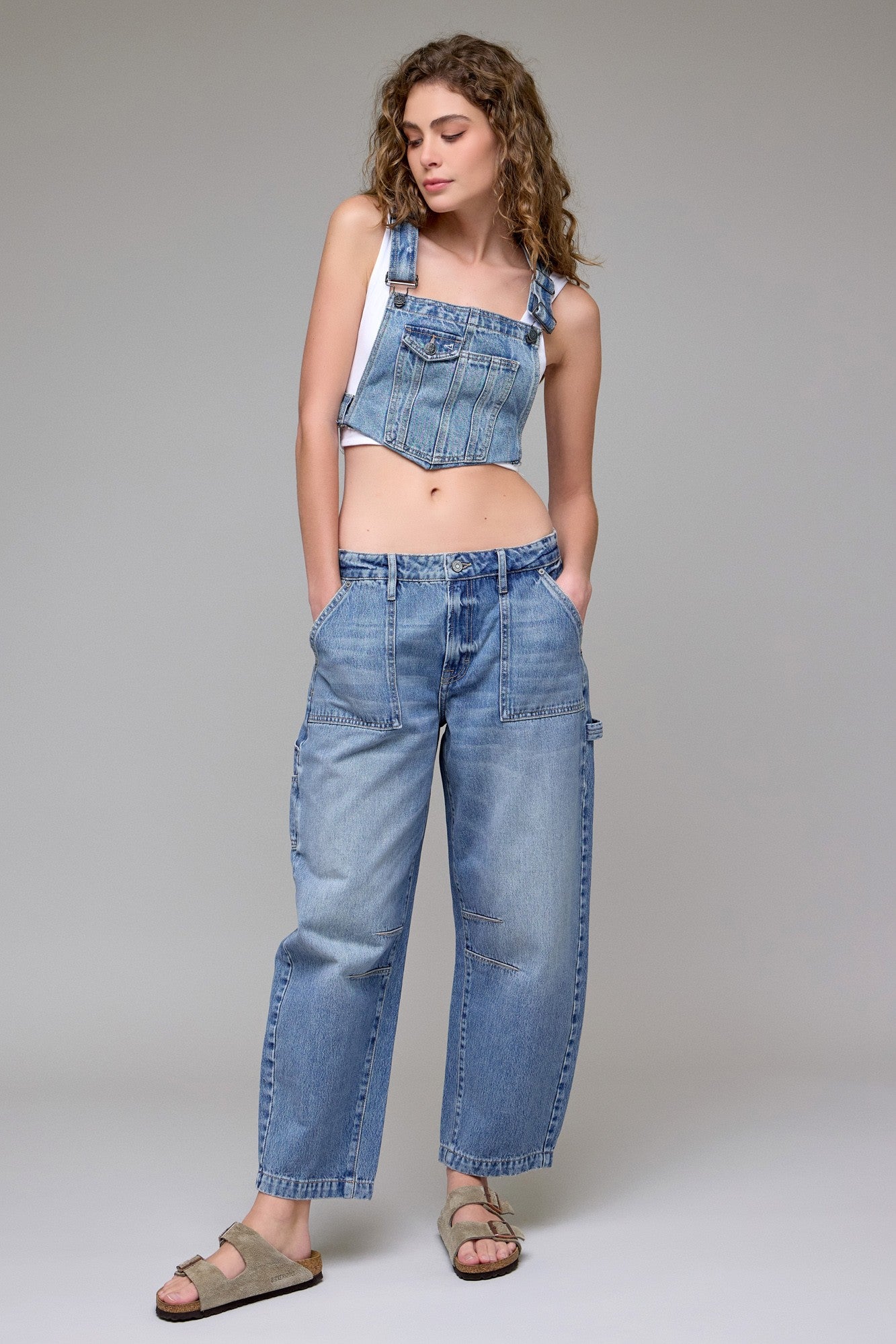 Vintage Wash Classic Barrel Jeans