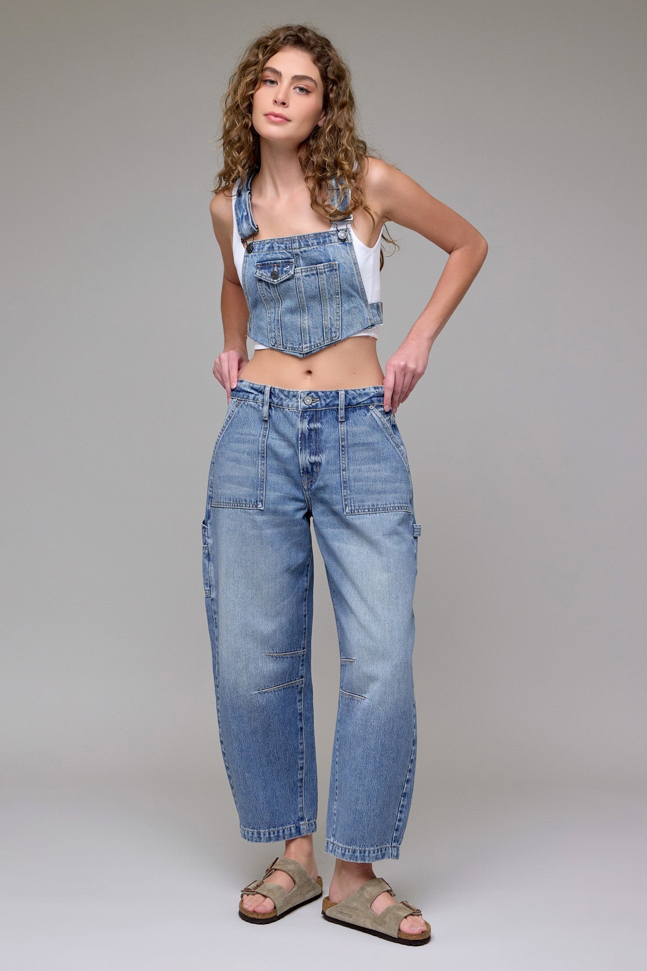 Vintage Wash Classic Barrel Jeans