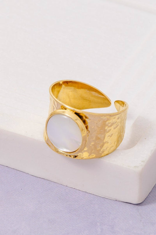 Hammered Pearl Ring - Clothe Boutique