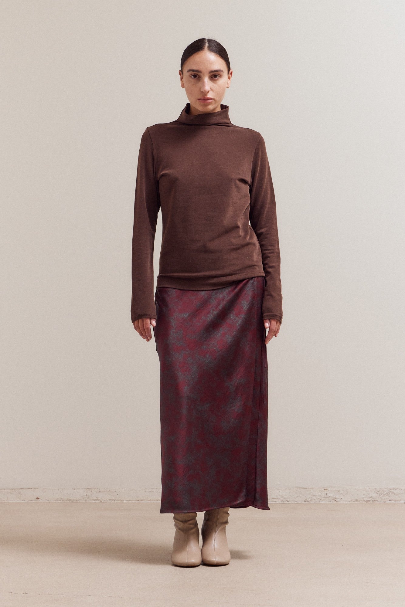 Mock Neck Long Sleeve Top Chocolate