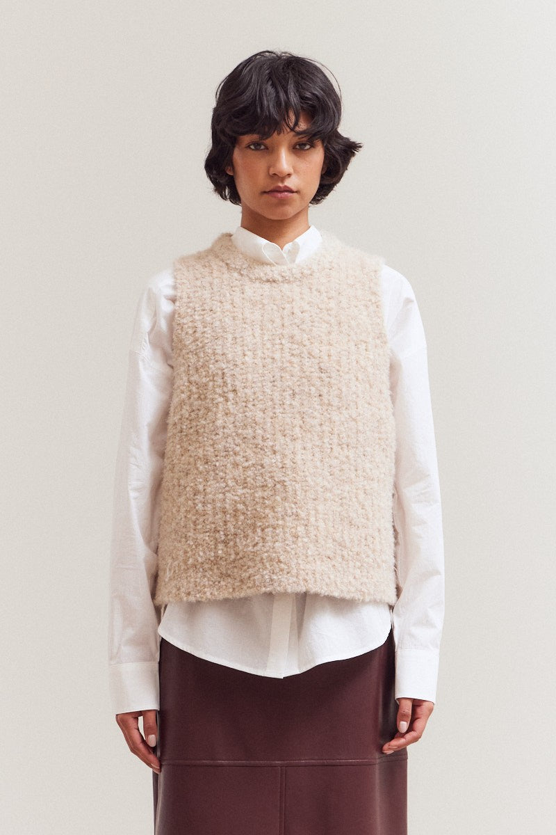 Fuzzy Knit Vest Oat