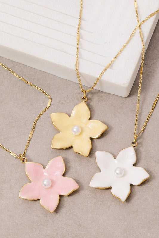 Flower Pendant Necklace Pink