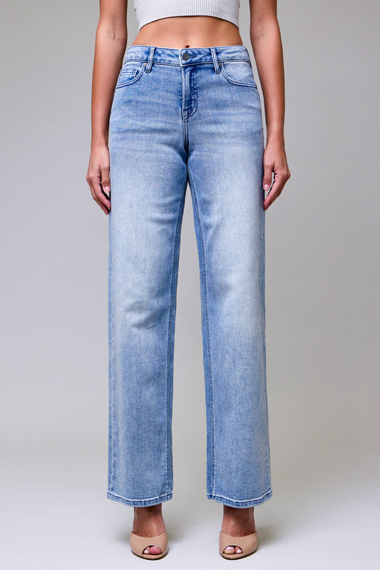 Mid Rise Logan Dad Jeans